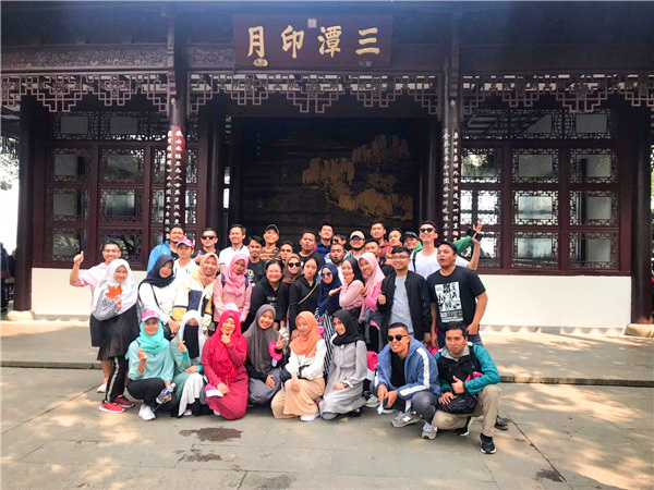 集團總部組織海外印尼培訓班學(xué)員“杭州一日游”活動(dòng)